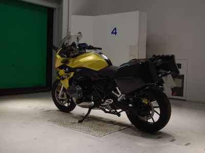 BMW R1250RS 2021