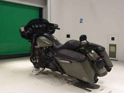 Harley-Davidson Street Glide FLHXS103 2021