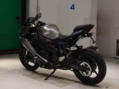 Kawasaki Ninja ZX-25R 2024