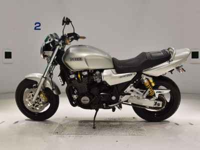 Yamaha XJR1200 1996