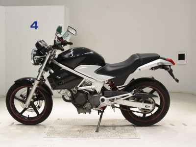 Honda VTR250 2009