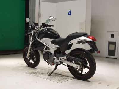 Honda VTR250 2009