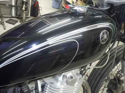 Yamaha SR400 2012