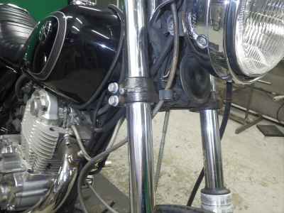 Yamaha SR400 2012