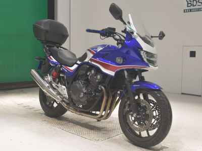 Honda CB400 Super Boldor 2020