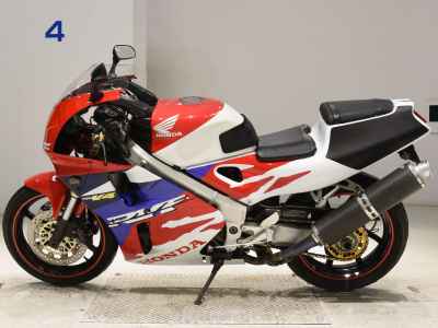 Honda RVF400 1995