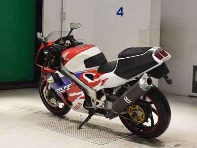 Honda RVF400 1995