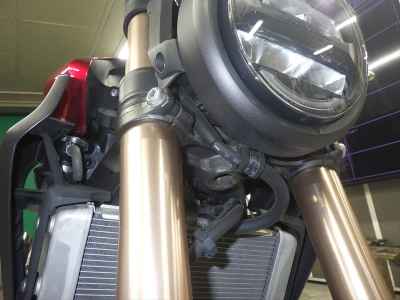 Honda CB250R 2019