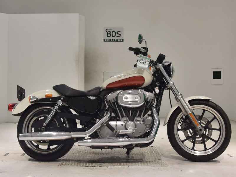 Harley-Davidson Sportster XL883 2011