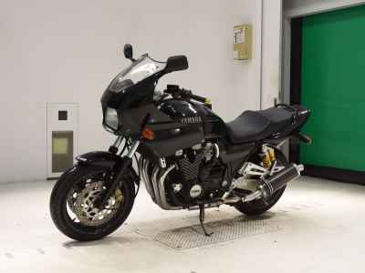 Yamaha XJR1200R 1998