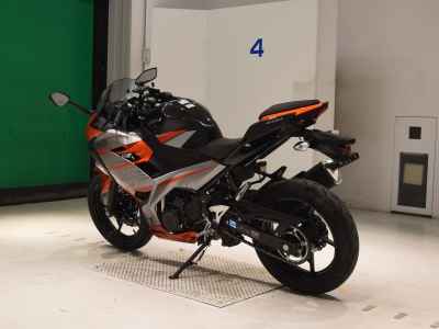 Kawasaki Ninja 400 2018