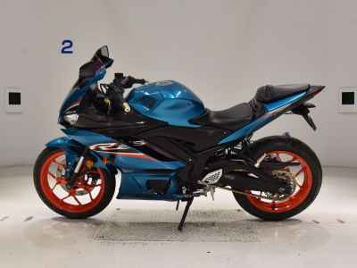 Yamaha YZF-R25 2021