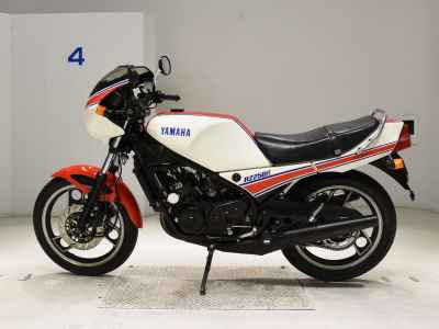 Yamaha RZ250R 1983