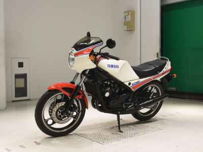 Yamaha RZ250R 1983
