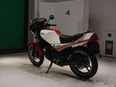 Yamaha RZ250R 1983