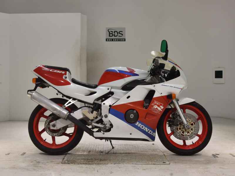 Honda CBR250RR 1990