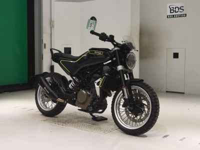 Husqvarna Svartpilen 401 2019