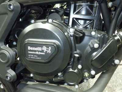 Benelli Leoncino 250 2020