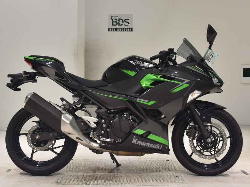 Kawasaki Ninja 400 2022