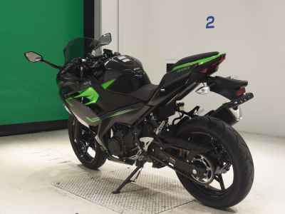 Kawasaki Ninja 400 2022