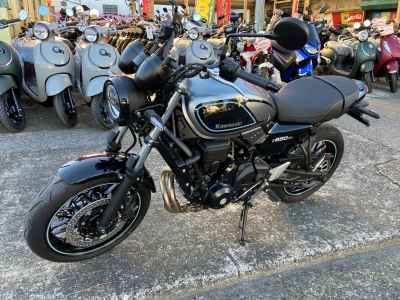 Kawasaki Z650RS 2023