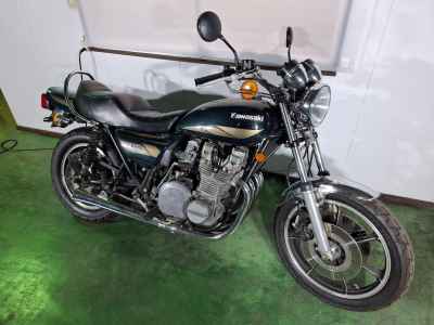 Kawasaki KZ1000 2023