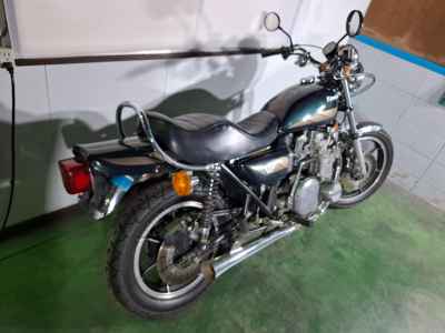 Kawasaki KZ1000 2023