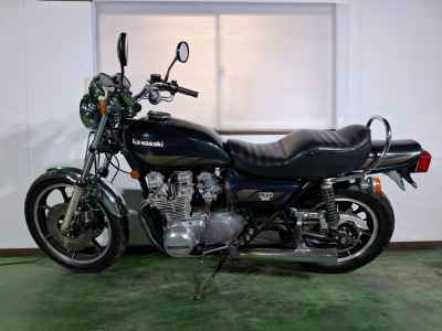 Kawasaki KZ1000 2023