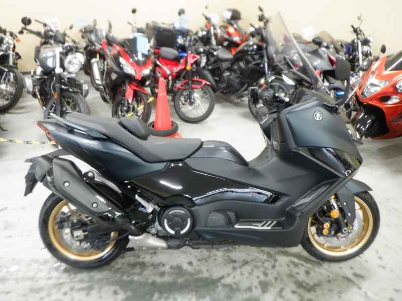 Yamaha TMAX 500 2022