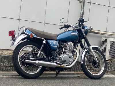 Yamaha SR400 2020