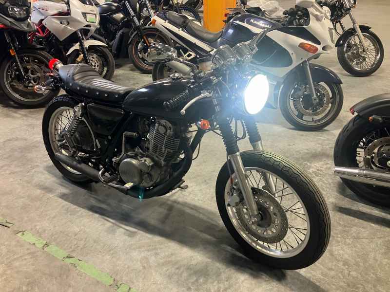 Yamaha SR400 2008
