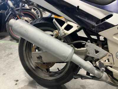 Kawasaki ZZR400 2024