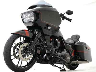 Harley-Davidson Road Glide FLTRXSE1923 CVO 2018