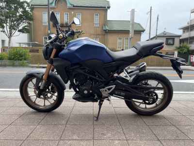 Honda CB250R 2019