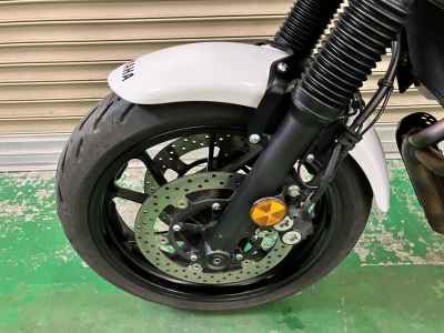 Yamaha XSR700 2023