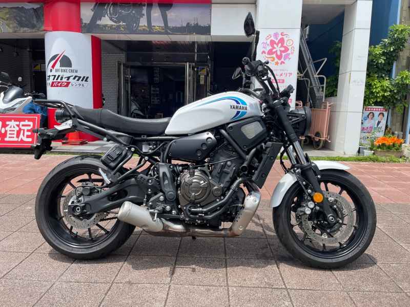 Yamaha XSR700 2024