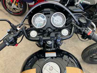 Kawasaki W800 2021