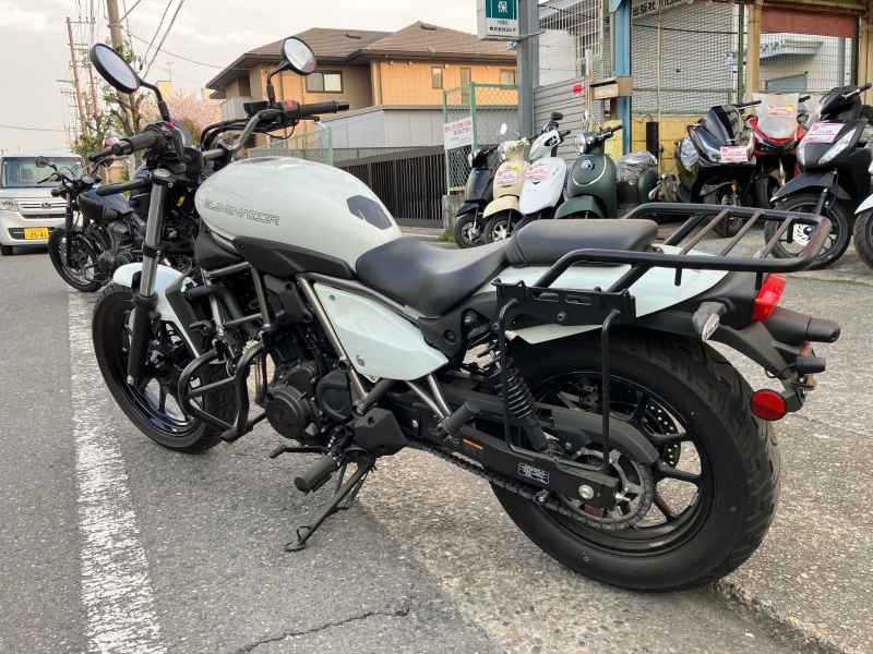 Kawasaki Eliminator 400 2023
