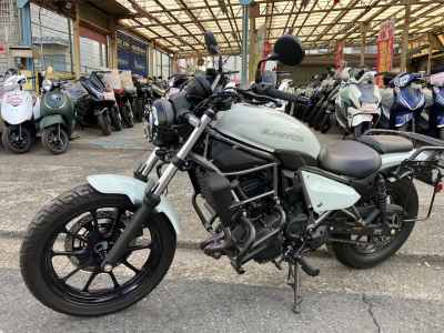 Kawasaki Eliminator 400 2023