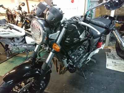 Honda CB400SFV 2022