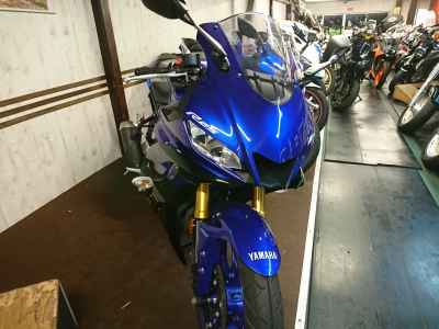Yamaha YZF-R25 2019
