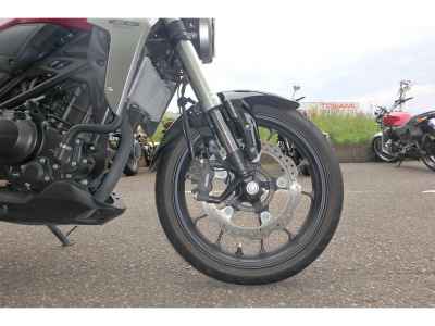 Honda CB250R 2018