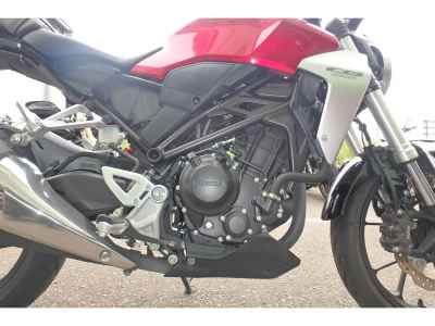 Honda CB250R 2018