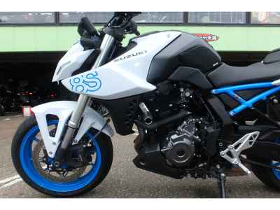 Suzuki GSX-8S 2023