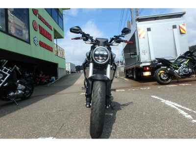 Honda CB250R 2018