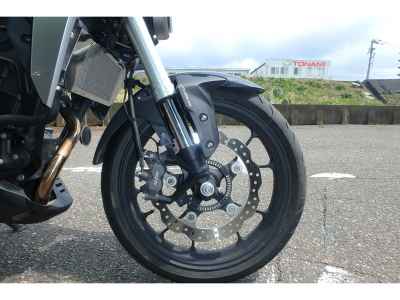 Honda CB250R 2018