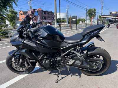 Kawasaki Ninja H2 2022