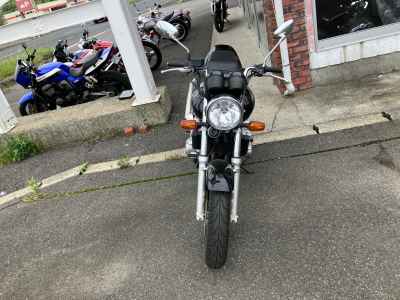 Honda CB400SF 2025