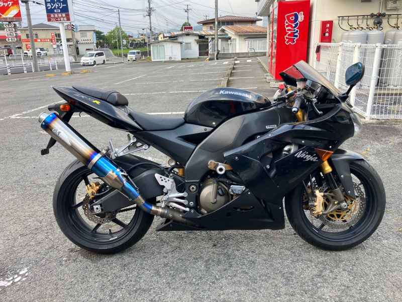Kawasaki Ninja ZX-10R 2004