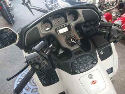 Honda GL1800 Gold Wing 2003